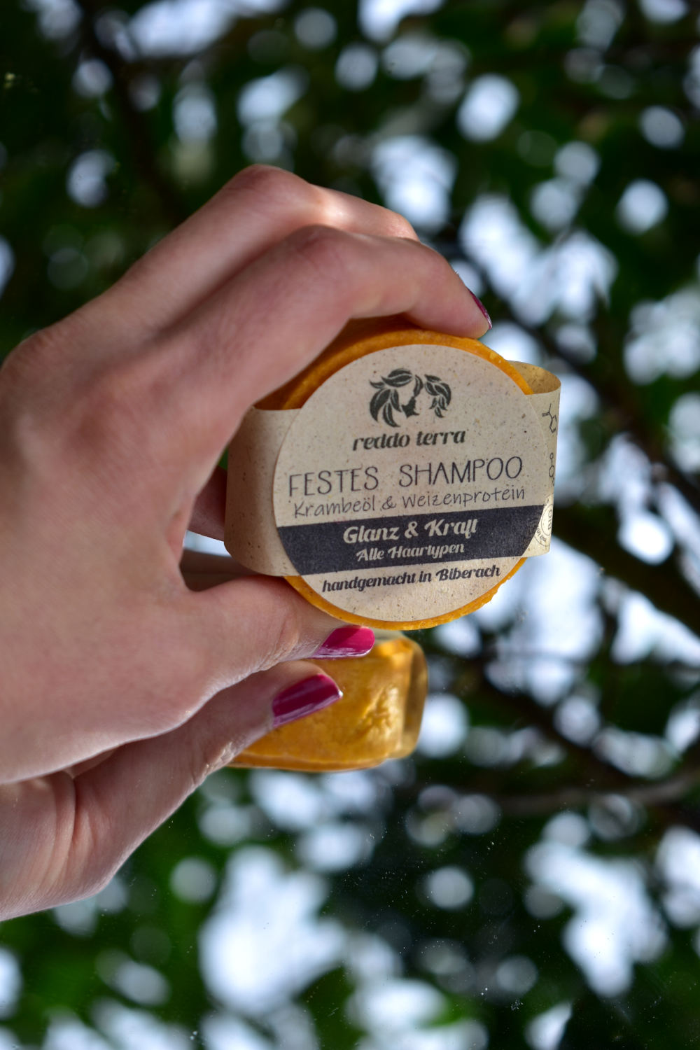 festes Shampoo Glanz; festes Shampoo ohne Sulfate; Shampoo Bar silikonfrei