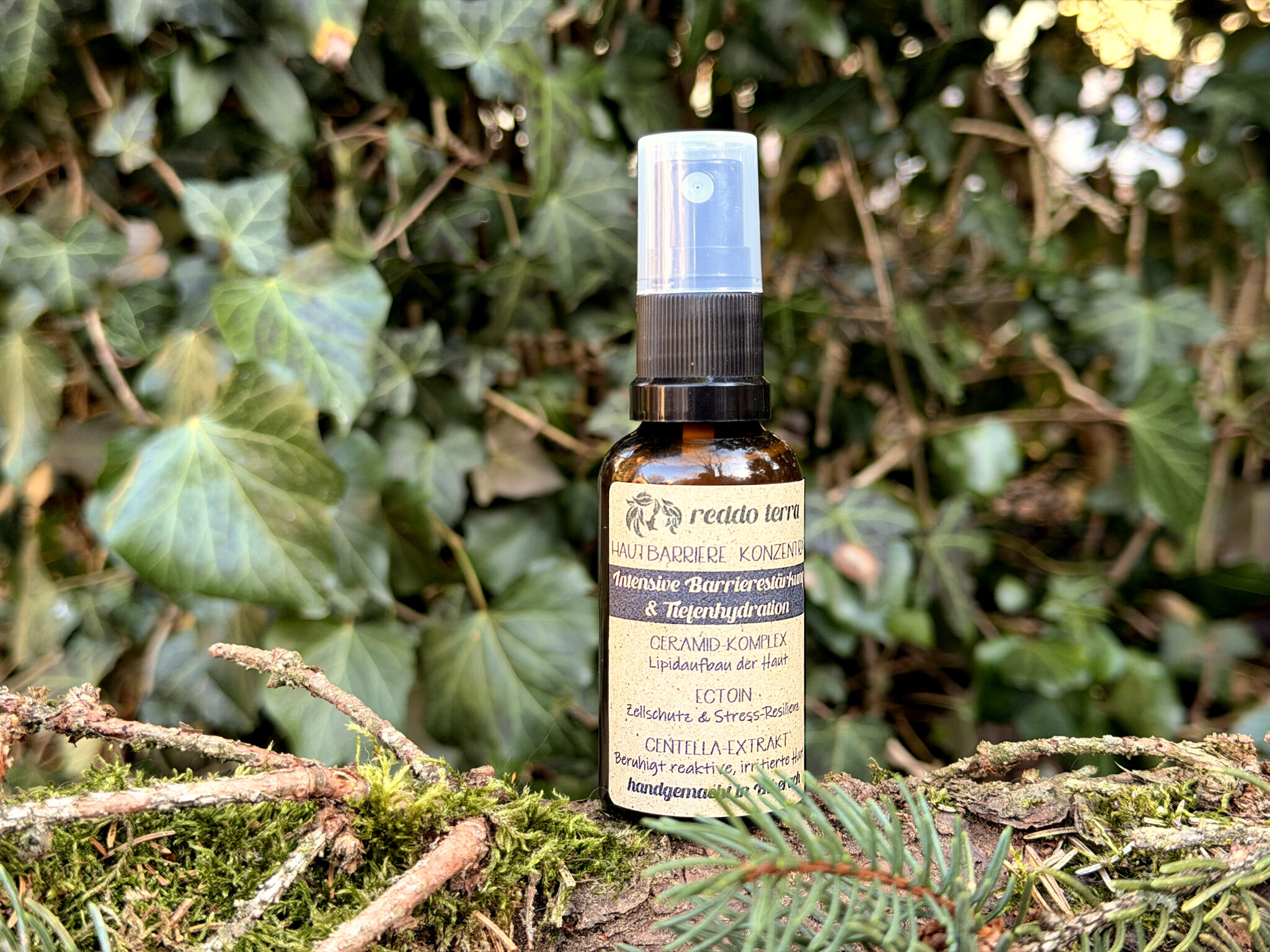 Reddo Terra Hautbarriere Konzentrat mit Ceramiden und Ectoin im Glasflakon